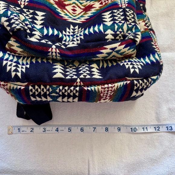 Black Southwest-Style Backpack - Picture 9 of 10